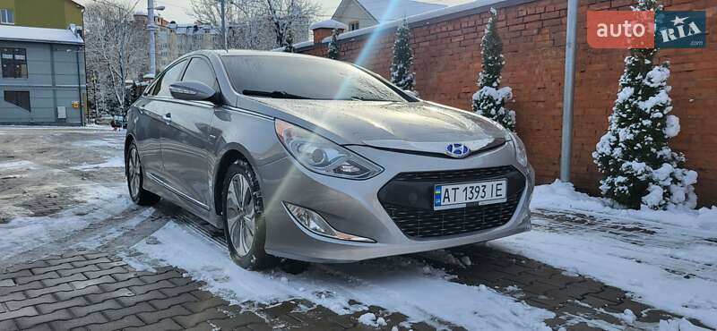 Седан Hyundai Sonata 2013 в Ивано-Франковске