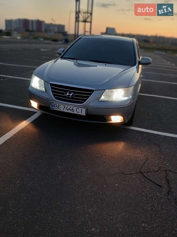 Седан Hyundai Sonata 2008 в Одессе