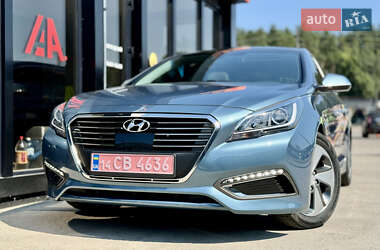 Седан Hyundai Sonata 2016 в Киеве