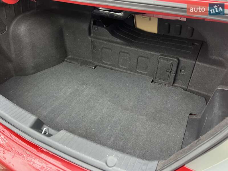 Седан Hyundai Sonata 2013 в Одесі