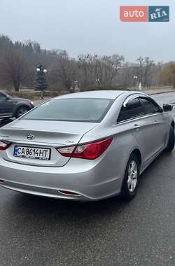 Седан Hyundai Sonata 2011 в 