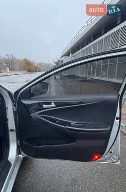 Седан Hyundai Sonata 2011 в 