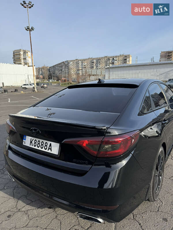 Седан Hyundai Sonata 2015 в Одессе
