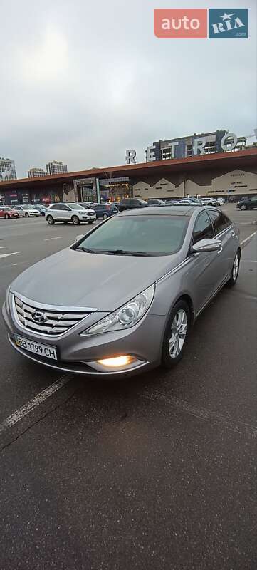 Седан Hyundai Sonata 2010 в Києві