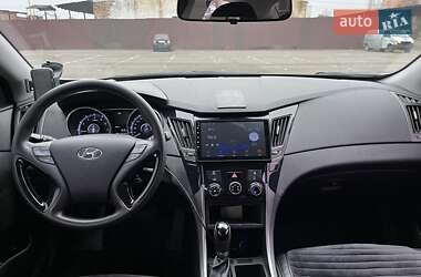 Седан Hyundai Sonata 2014 в 