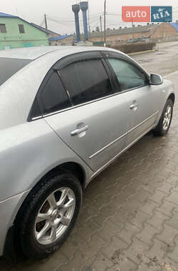 Седан Hyundai Sonata 2005 в Городку