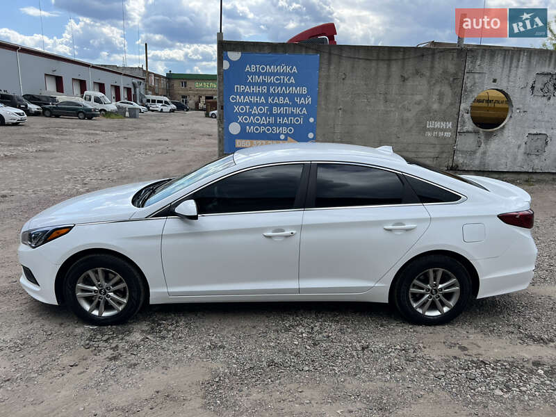 Седан Hyundai Sonata 2016 в Сумах