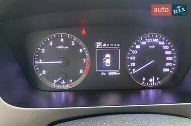 Седан Hyundai Sonata 2016 в 