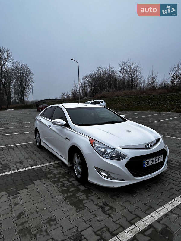 Седан Hyundai Sonata 2012 в Тернополі