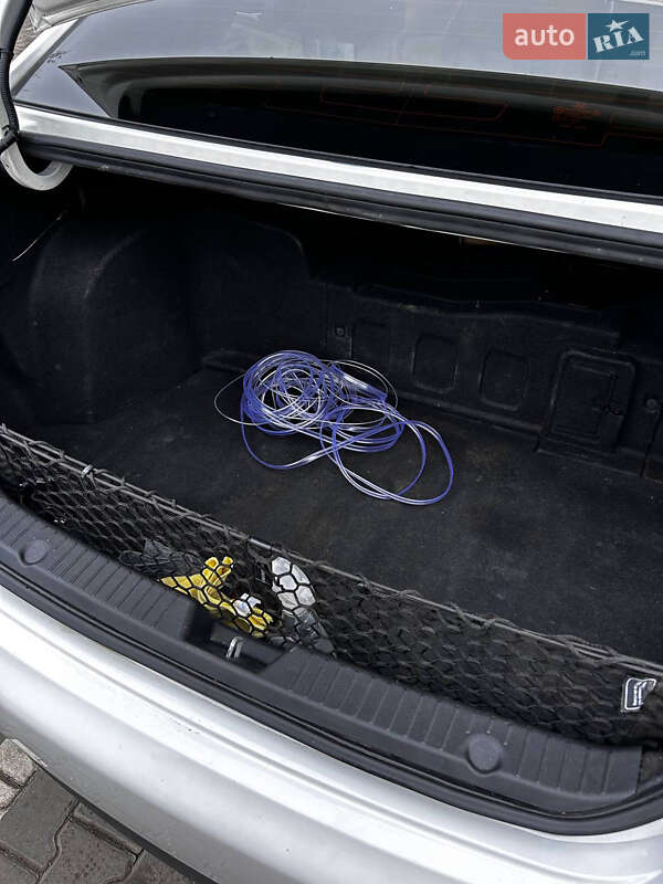 Седан Hyundai Sonata 2012 в Тернополі