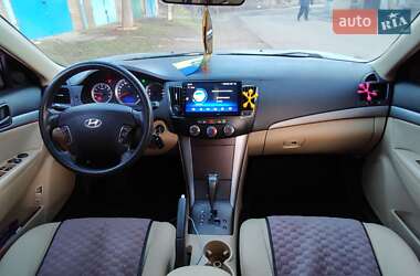 Седан Hyundai Sonata 2008 в Кропивницком