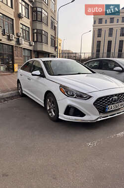 Седан Hyundai Sonata 2018 в Києві