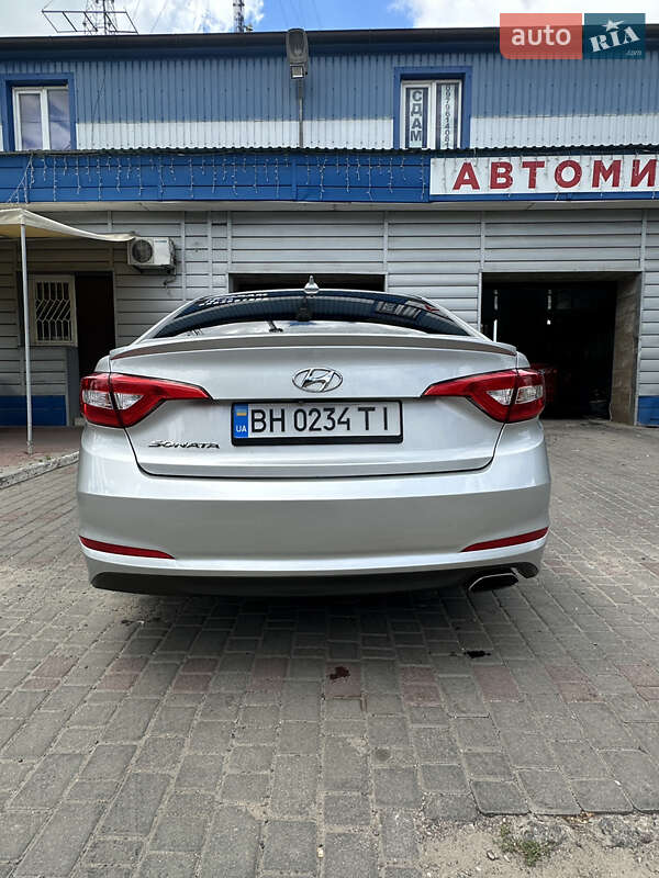 Седан Hyundai Sonata 2016 в Одессе