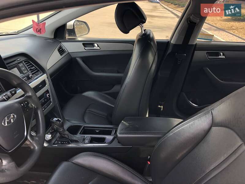 Седан Hyundai Sonata 2016 в Киеве