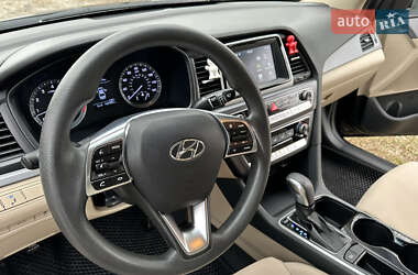 Седан Hyundai Sonata 2017 в 