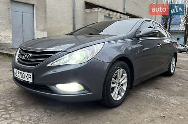 Седан Hyundai Sonata 2010 в Гайсине