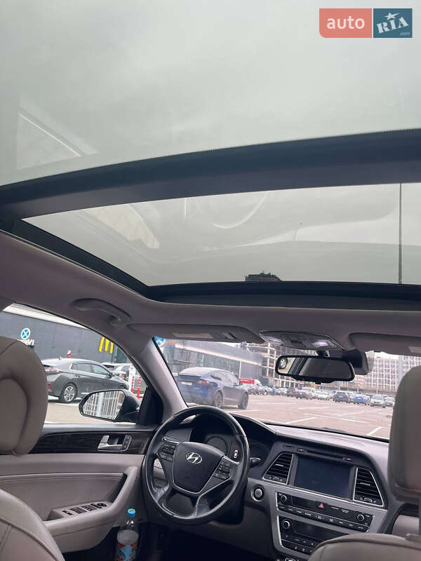 Седан Hyundai Sonata 2015 в Киеве