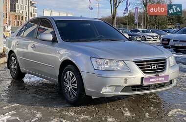 Седан Hyundai Sonata 2010 в Львове