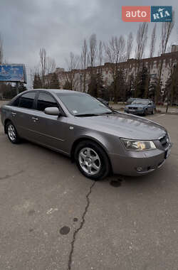 Седан Hyundai Sonata 2007 в Кривому Розі