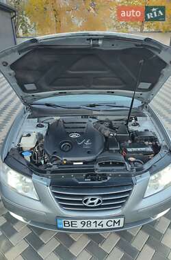 Седан Hyundai Sonata 2008 в Николаеве