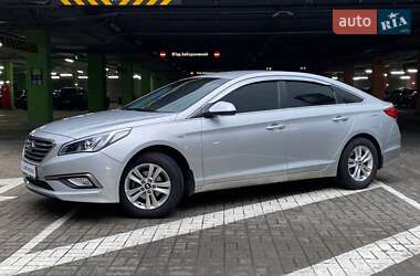 Седан Hyundai Sonata 2015 в Киеве