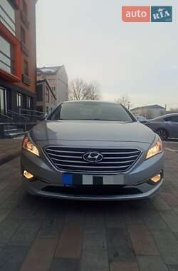 Седан Hyundai Sonata 2015 в Києві