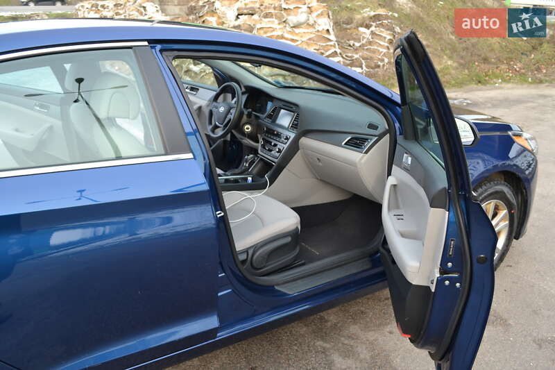 Седан Hyundai Sonata 2016 в Киеве фото 26 Седан Hyundai Sonata 2016 в Киеве