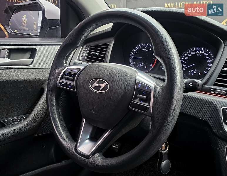 Седан Hyundai Sonata 2017 в Києві