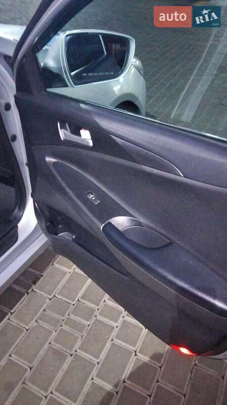 Седан Hyundai Sonata 2013 в Одесі