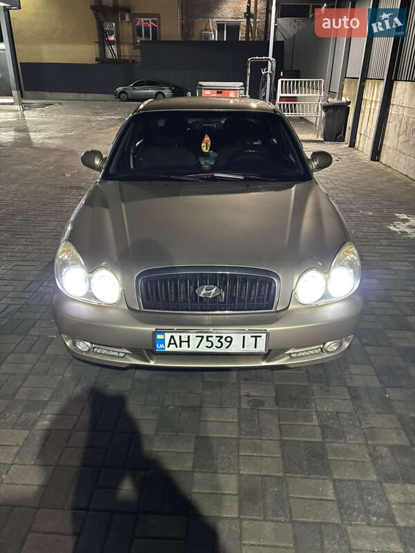 Седан Hyundai Sonata 2005 в Хмельницькому