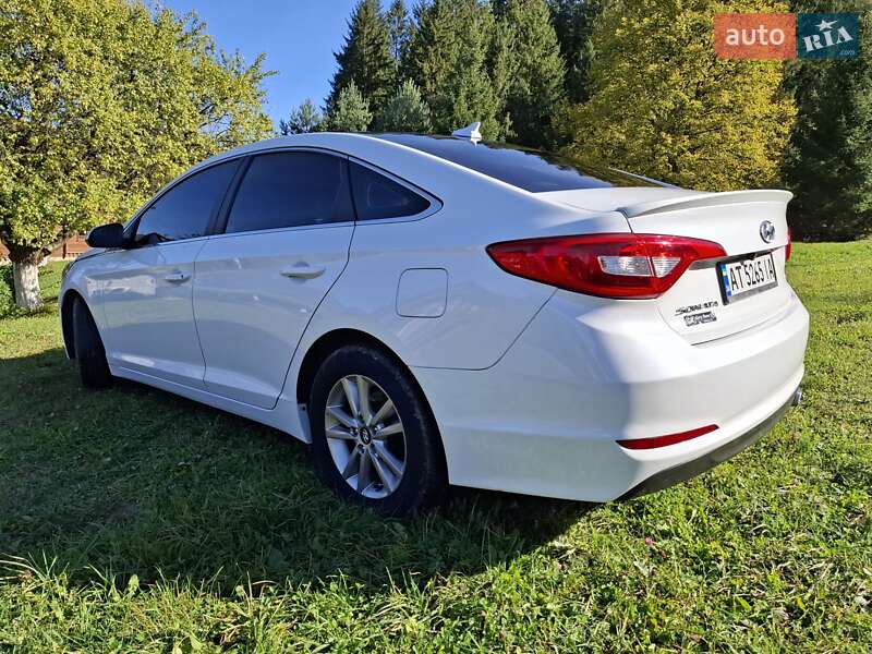 Седан Hyundai Sonata 2014 в Верховине