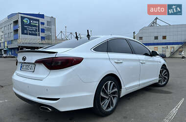 Седан Hyundai Sonata 2015 в Кривому Розі