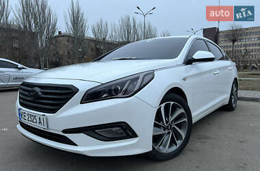 Седан Hyundai Sonata 2015 в Кривому Розі