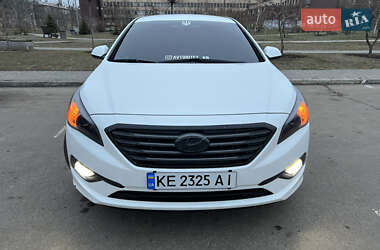 Седан Hyundai Sonata 2015 в Кривому Розі