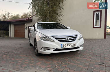 Седан Hyundai Sonata 2013 в Бучаче