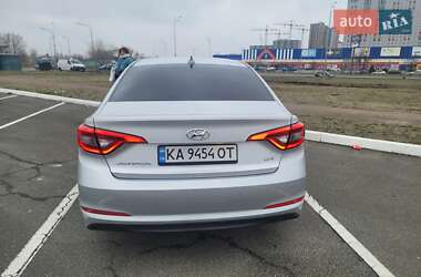 Седан Hyundai Sonata 2015 в Києві