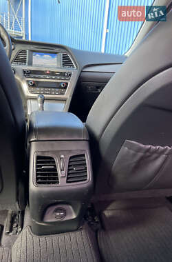 Седан Hyundai Sonata 2014 в 