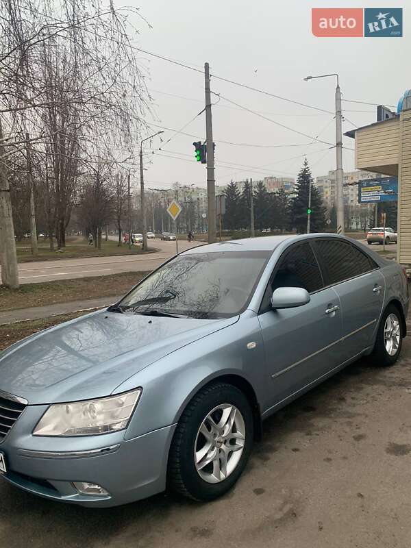 Седан Hyundai Sonata 2009 в Полтаві