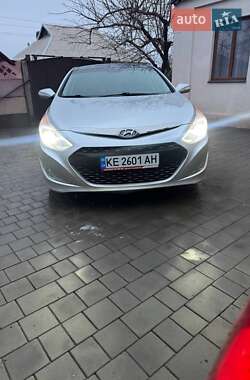 Седан Hyundai Sonata 2013 в 