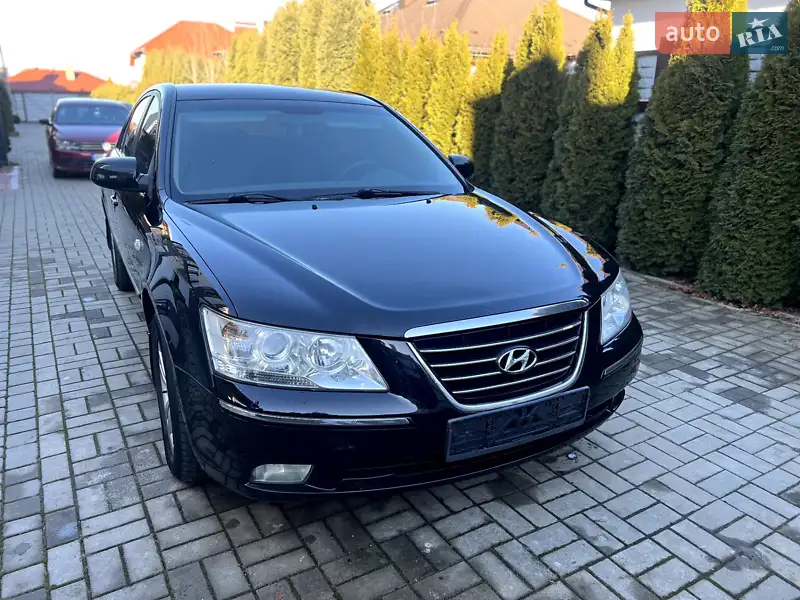 Hyundai Sonata