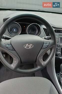 Седан Hyundai Sonata 2014 в Днепре
