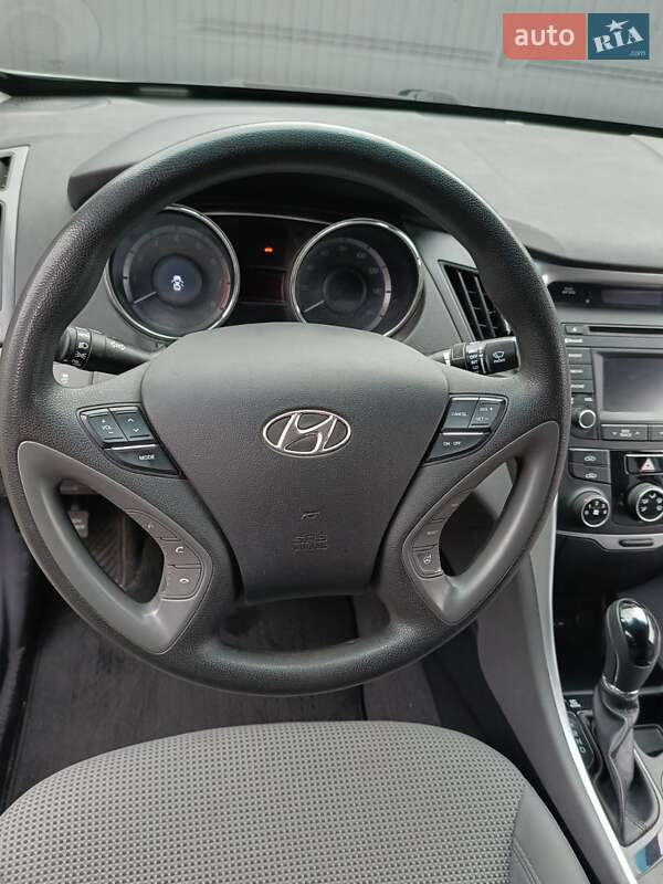 Седан Hyundai Sonata 2014 в Днепре