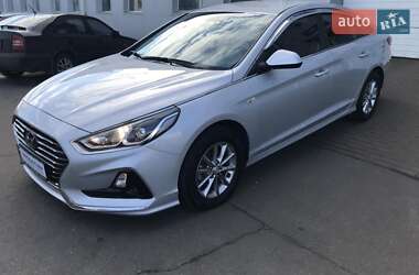 Седан Hyundai Sonata 2017 в Києві