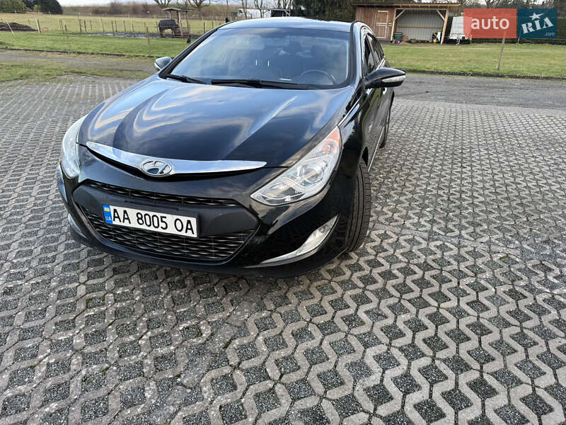Hyundai Sonata 2013