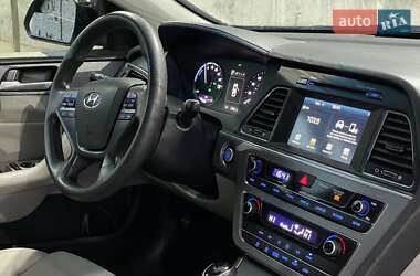 Седан Hyundai Sonata 2016 в 