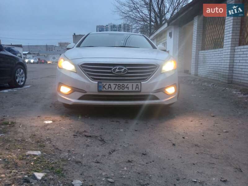 Hyundai Sonata 2015