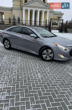 Седан Hyundai Sonata 2014 в Болграде