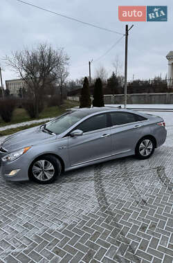 Седан Hyundai Sonata 2014 в Болграде