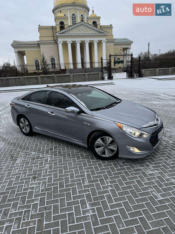 Седан Hyundai Sonata 2014 в Болграде