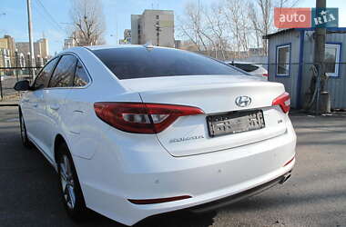 Седан Hyundai Sonata 2016 в Киеве